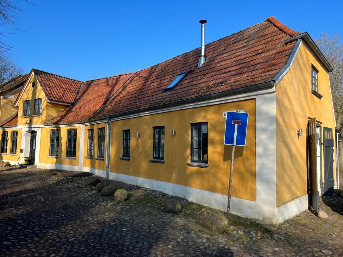 Historisches Pastorat - Villa Mika Fehmarn Exterior foto