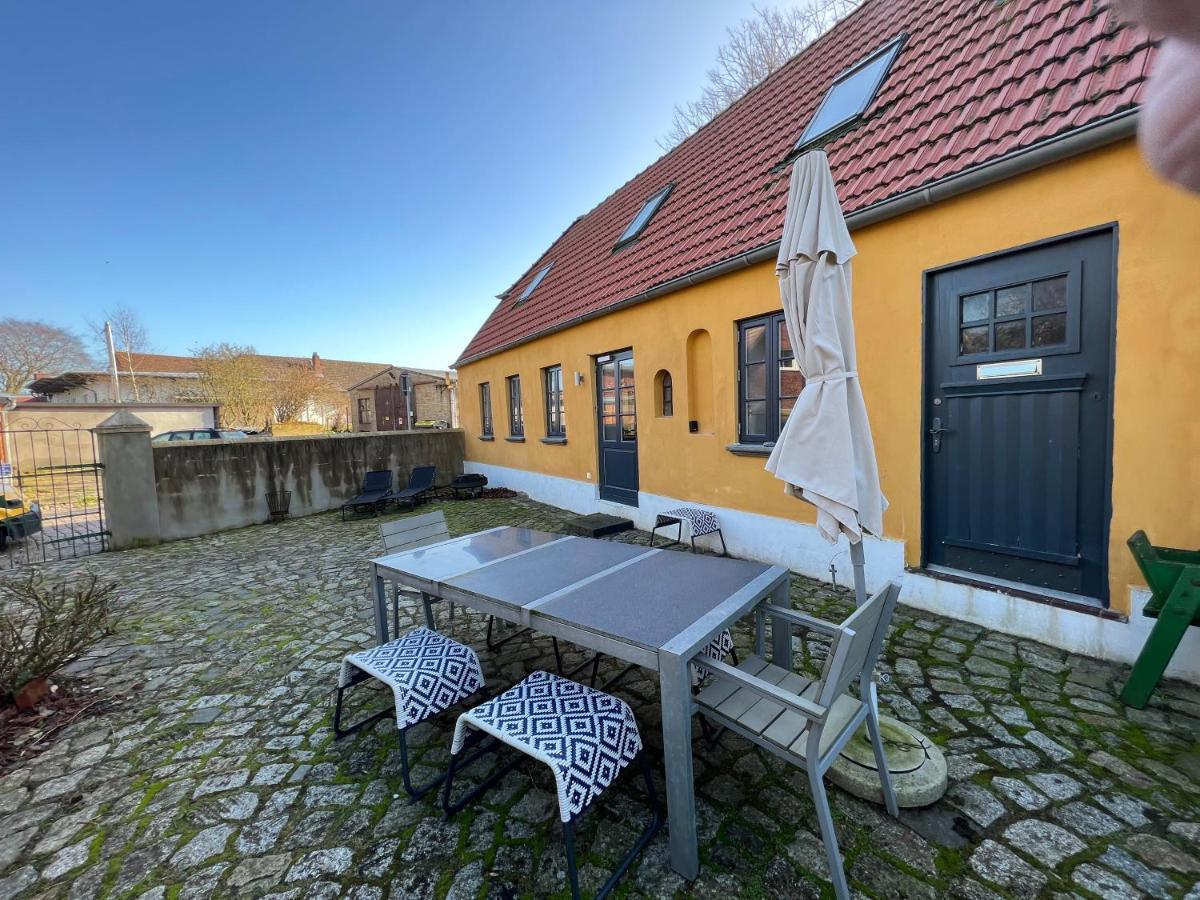 Historisches Pastorat - Villa Mika Fehmarn Exterior foto